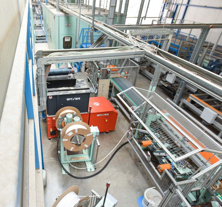 WEIMA WL 6 S shredder is perfectly integrated into the production line