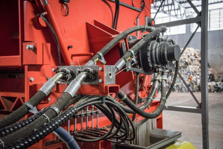 Hägglunds hydraulic drive on a powerful WEIMA shredder