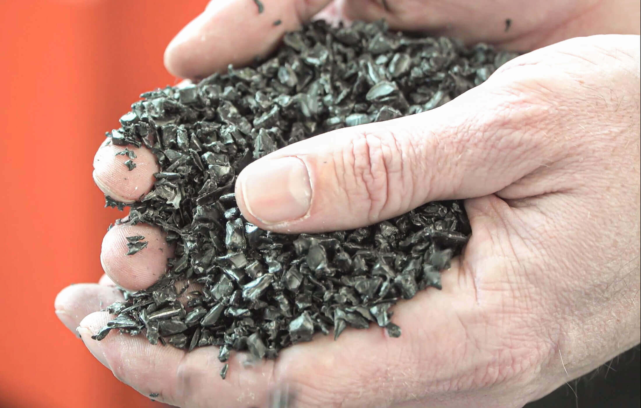 Granulated HDPE pipes after shredding