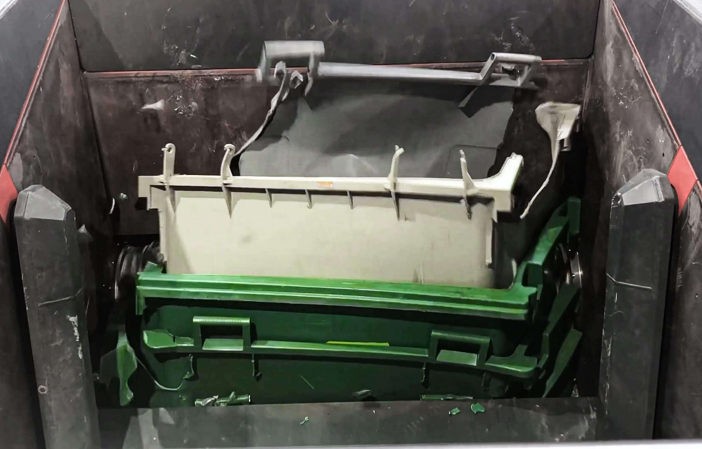 Hartkunststoff Abfallbehälter Shredder