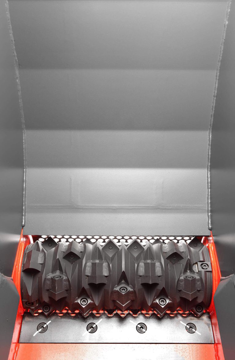 Blick in den Schneidraum eines WEIMA WL 4 Shredder mit Rotor und Gegenmesser