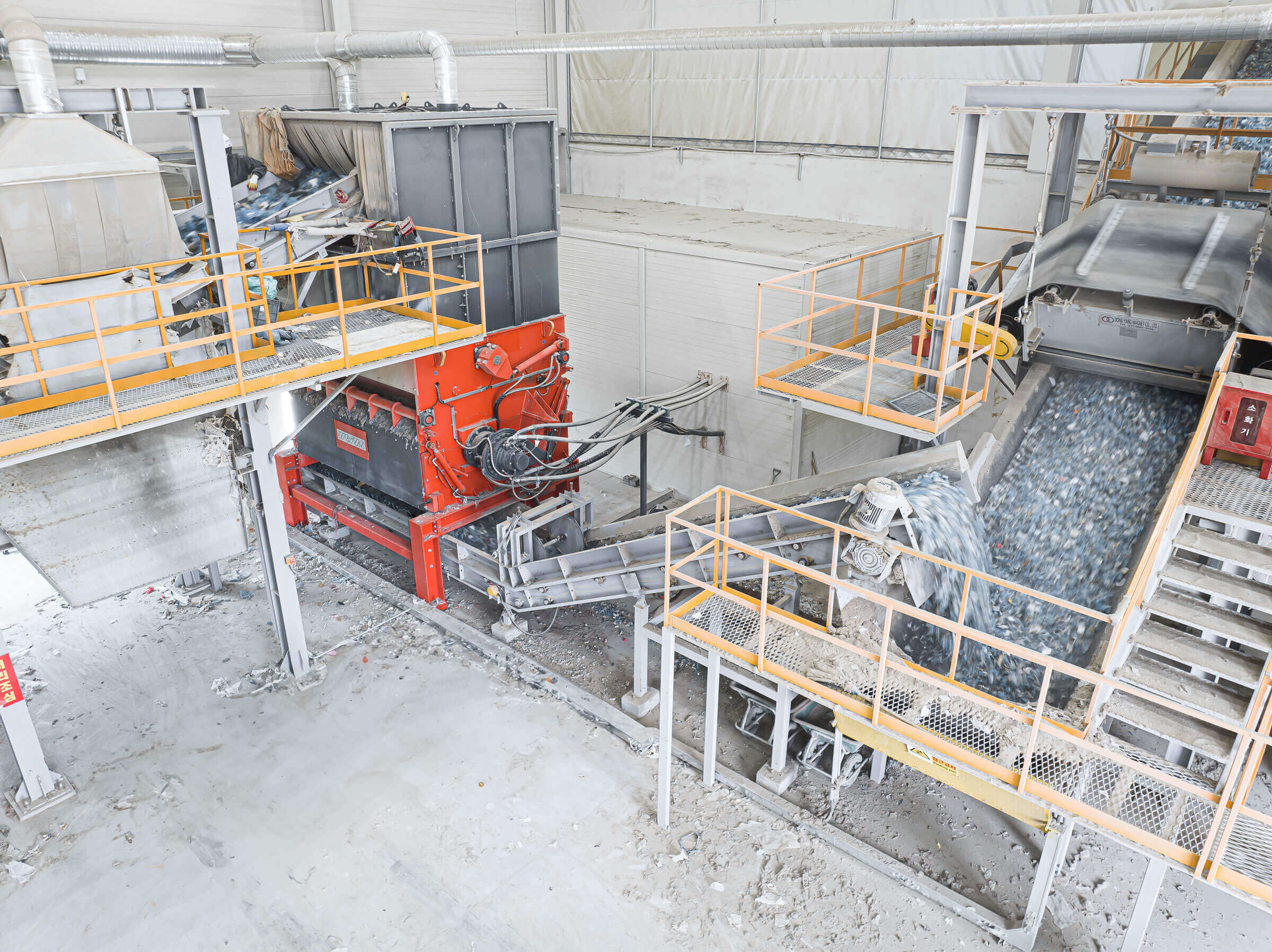 Refuse-derived fuel production with WEIMA waste shredder