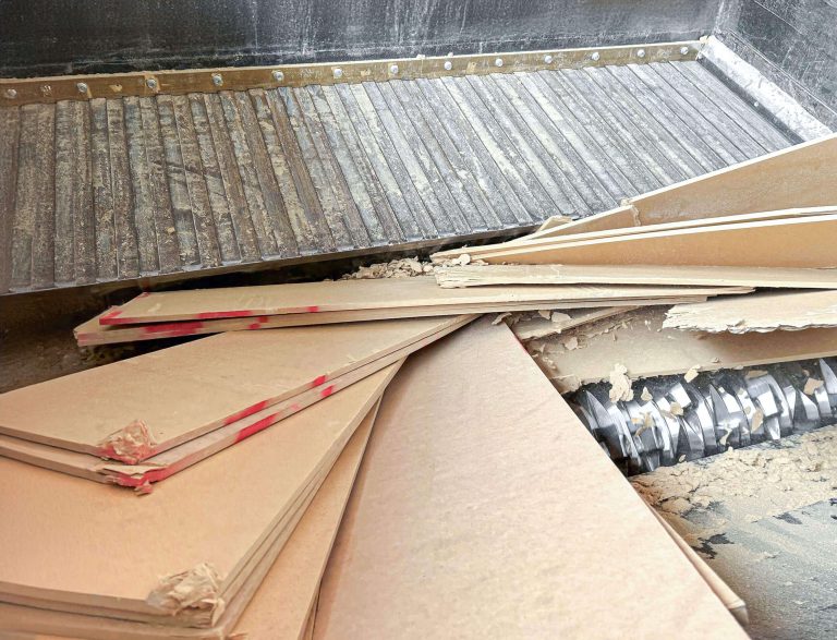 View of the WEIMA rotor while shredding wood planks