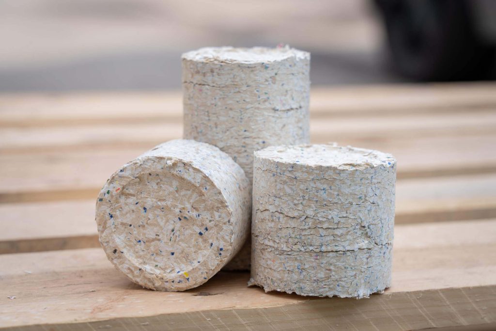 Briquettes with a diameter of 80 mm