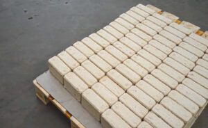 Schleifstaub und Sägespäne Briketts