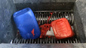 Kanister Zerkleinerung