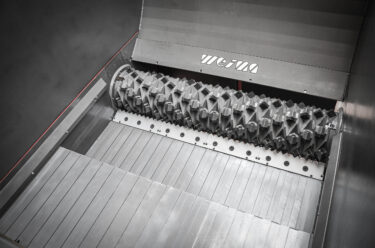 Blick in den Schneidraum auf den WEIMA V-Rotor