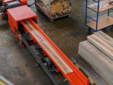 WEIMA Horizontal Beaver 300 shreds panel scrap