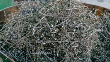 Swarf from turning and CNC milling