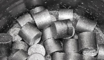 Runde Briketts aus Leichtmetallspänen