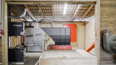 WEIMA WL 6 shredder in a carpentry workshop