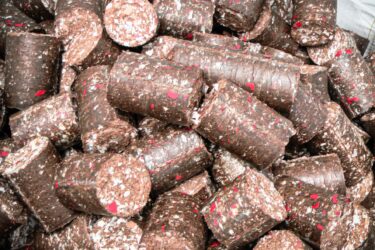 Briketts aus Tabak