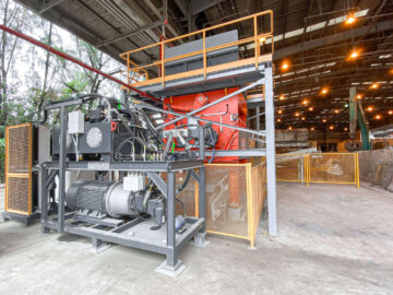WEIMA PowerLine 1500 in einer Produktionshalle als Nahaufnahme.