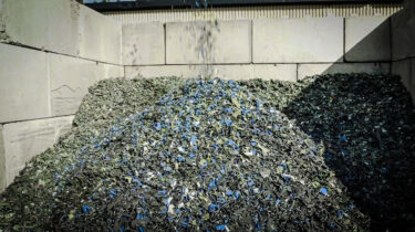 Shredded plastic flakes