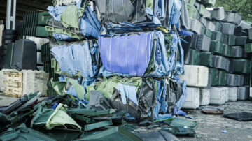 Recycling von Hartkunststoff Rigid Plastics in Form von Ballen