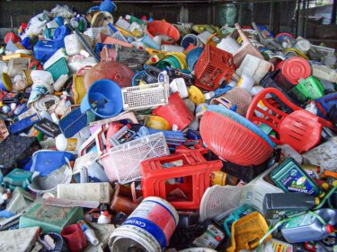 Abfall Sammlung von diversem Hartplastik