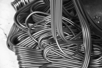 Extrusion lump from extrudate