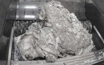 Huge petrochemical lump in WEIMA WLK single-shaft shredder