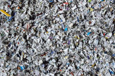 Papier zerkleinert mit einem WEIMA Shredder