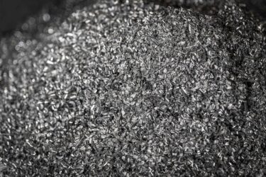 Zerkleinerte Späne aus Metall