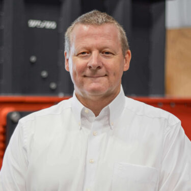 Neuer WEIMA America COO Heiko Plankenhorn vor WEIMA Maschine