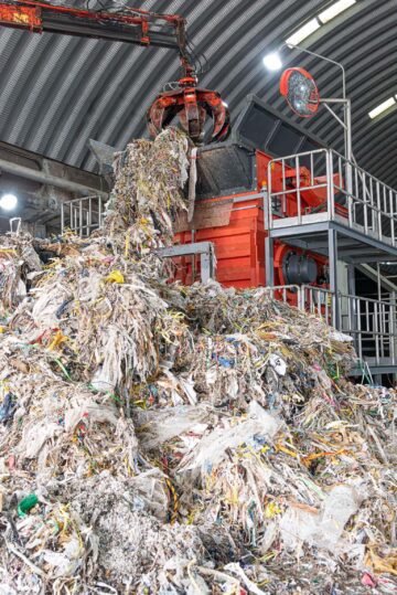 Pulper rope / string feeeding of a WEIMA shredder