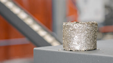 Bronze briquette